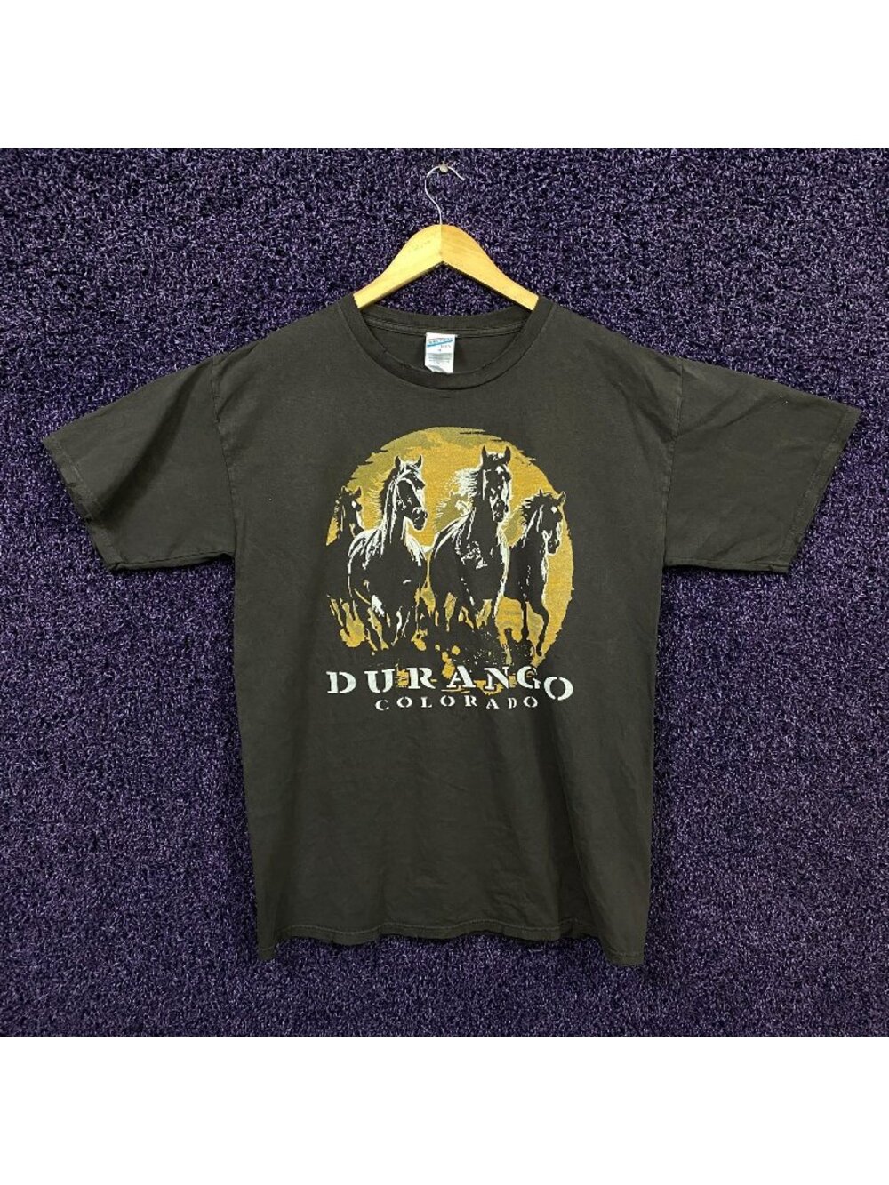 Durango Colorado Stallions Tshirt size Medium